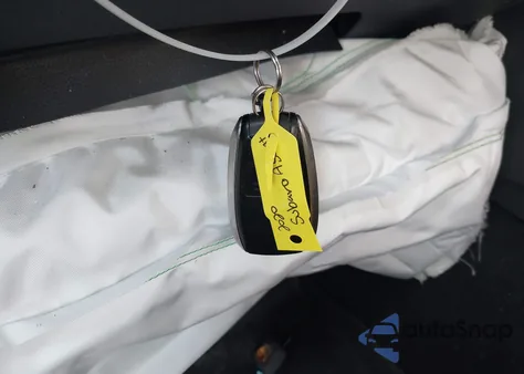 2020 Subaru Ascent Touring z USA, uszkodzony, nr VIN 4S4WMARD5L3432141